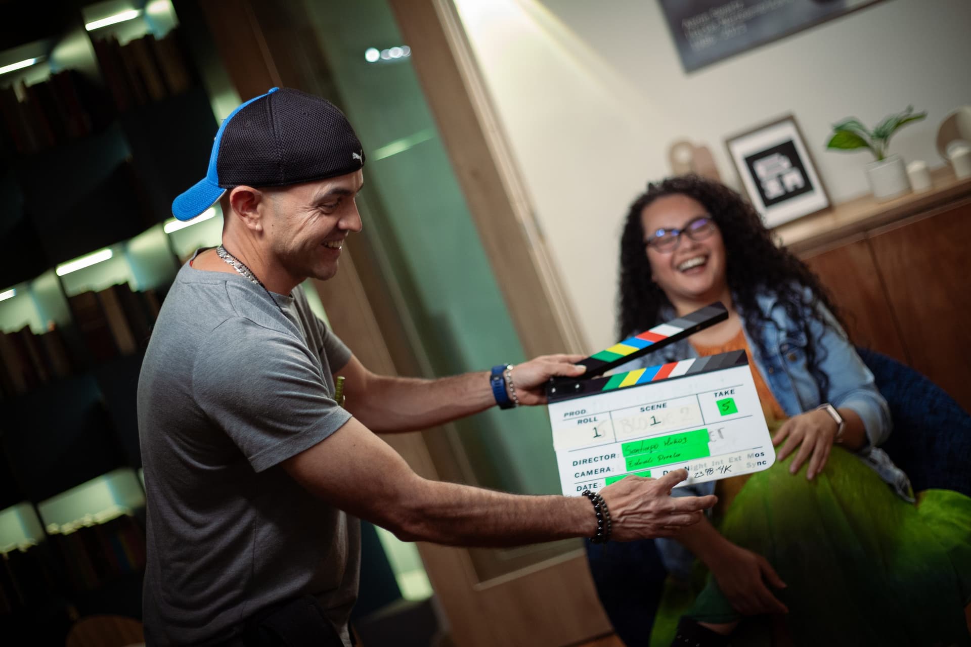 Los que encendieron la verdad: una ruta para ver, crear y transformar el mundo con AcadeMia Digital.IA